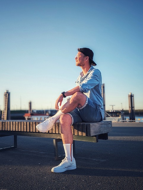 船在战术执 船在战术执